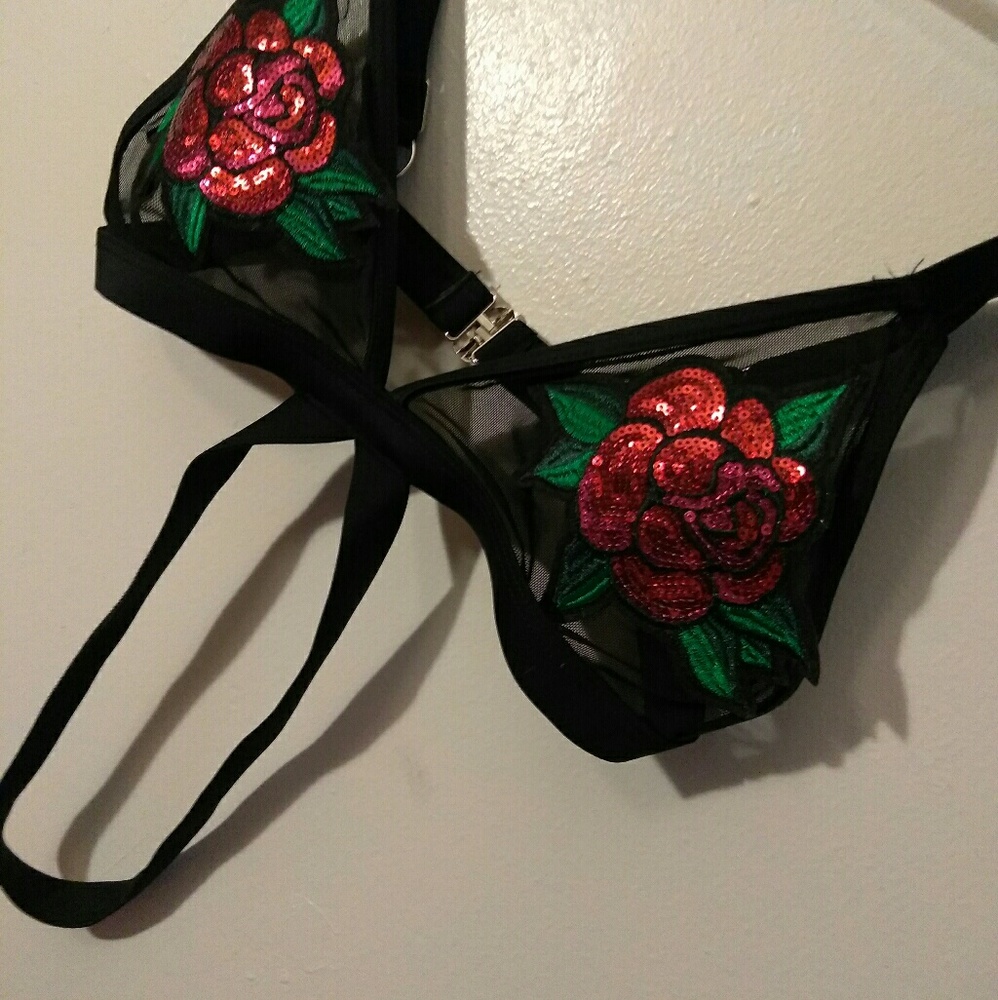 Sequence rose bralet